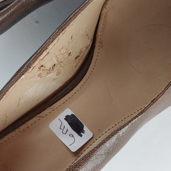 Circa Joan David Luxe High Heel Pumps - Picture 8 of 8